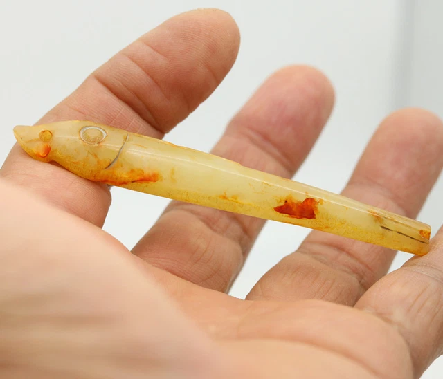 Collection ,-carved Chinese HeTian white jade fish amulet pendant D603