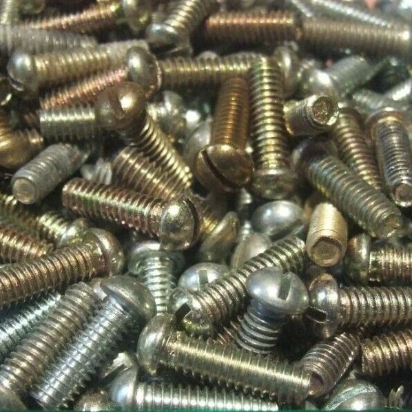 Kadee O Scale #1711 – Zinc Plated Steel Roundhead Screws, 2-56 Thread, 3/4" Length