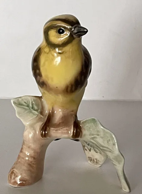 Vtg Goebel Yellowhammer Bird Figurine ~ #Cv63 ~ Germany 1962 ~ Retired Piece