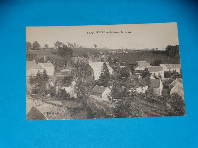 Cpa - Laqueuille - L'entree Du Bourg - Puy De Dome - 63