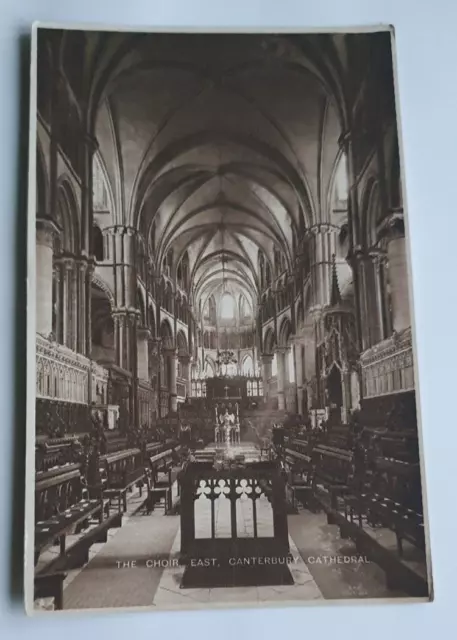"Daily News" Wallet Guide Series Postcard - The Choir, Canterbury Cathedral  (b)