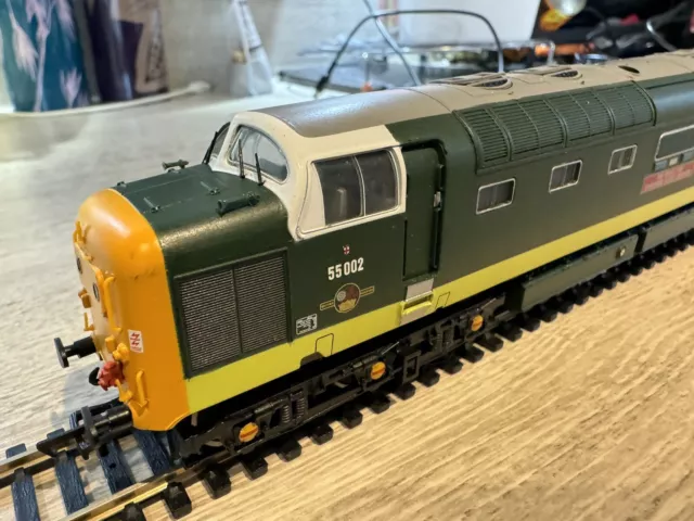 Bachmann 32-525A - Class 55 Diesel Deltic 55002 'Koyli' Br Green Dcc Fitted Mib 2