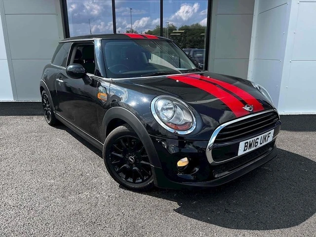 2016 MINI Hatch Cooper Hatchback Petrol Automatic