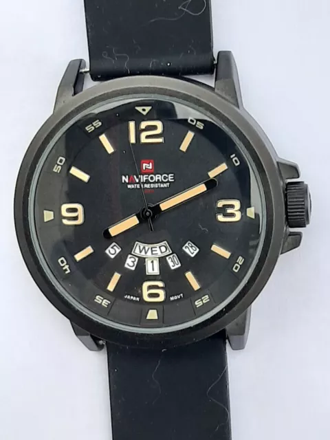 Montre Militaire Naviforce - Date+ Jour