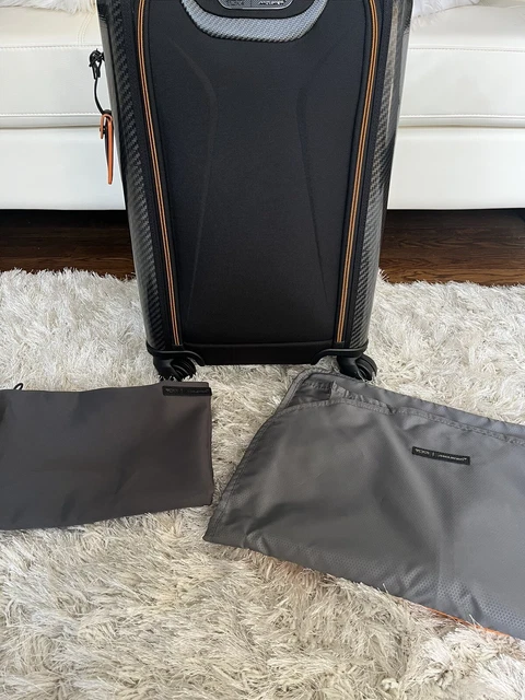 Tumi Mclaren Aero International Expandable 4 Wheeled Carry-On￼