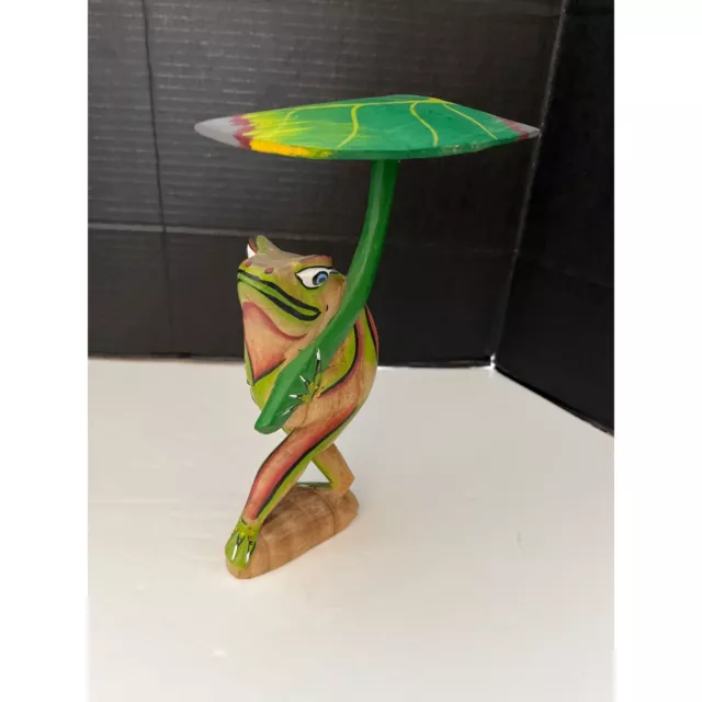 Hand Carved Painted Wood Big Eyed Frog Sculpture Water Lily Umbrella