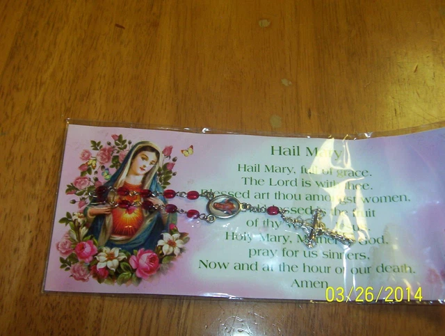 Rosario de muñeca de plástico con cuentas de plástico HAIL MARY ROJO/5"" con 3 1/2"" CADENA DE METAL DORADO