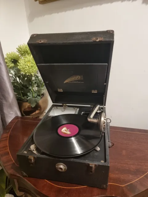 🌟Crescendo Portable Gramophone by Decca Good Condition May Need Service 🌟 2