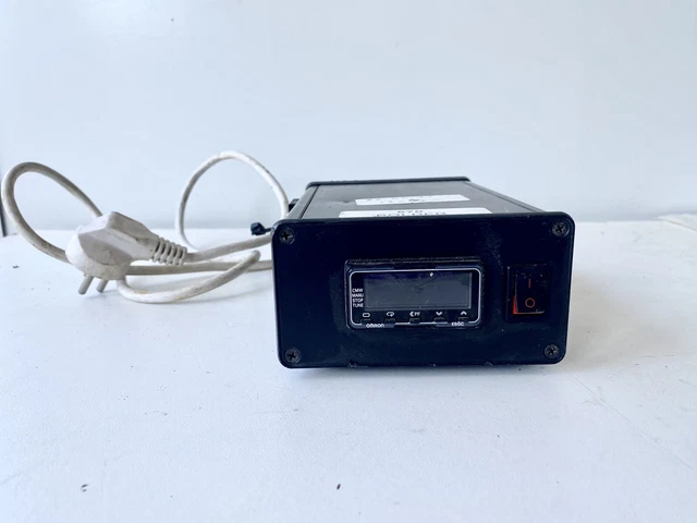 Omron E5GC-QX1ACM-000 temperature control