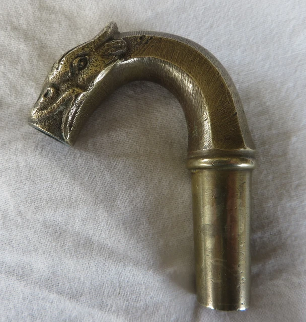 Ancienne Tête De Lance En Fer Sculpté – Inde, 19e Siècle – 12,7 Cm – Collection