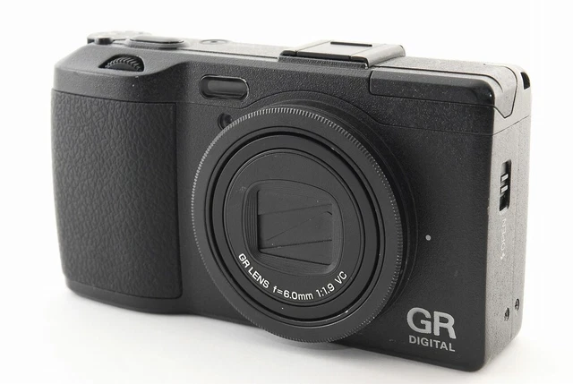 [Near Mint/ 499 Shots] Ricoh GR Digital IV 10.4MP w/Battery, Charger #241 2
