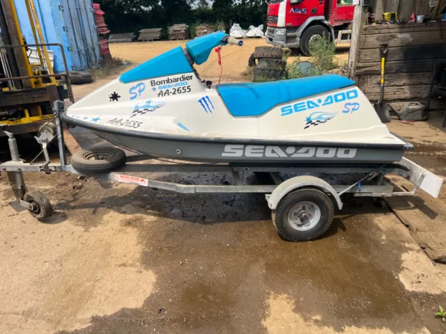 jet ski seadoo bombardier