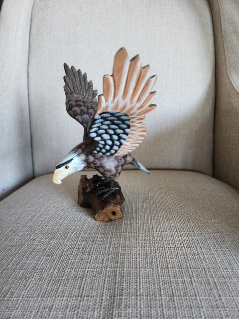 Handcarved Hawk Handpainted Collectible Wooden Goshawk NEW Home Art Desk Rare