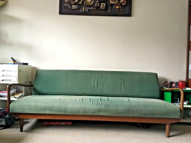 Greaves and Thomas Put-U-up 60’s sofa bed vintage retro mis century daybed