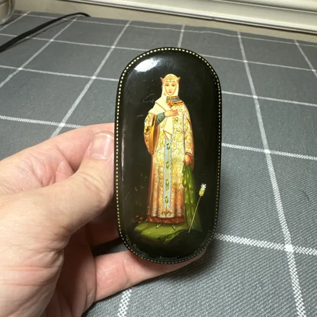 Vintage Fedoskino Russian Lacquer Hand Painted Hinged Trinket Box