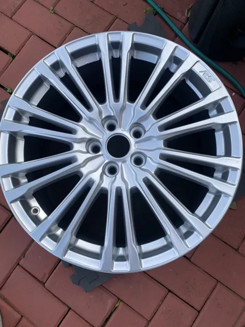 Genuine Ford Focus Mk3 RS 19" Alloy Wheel Silver