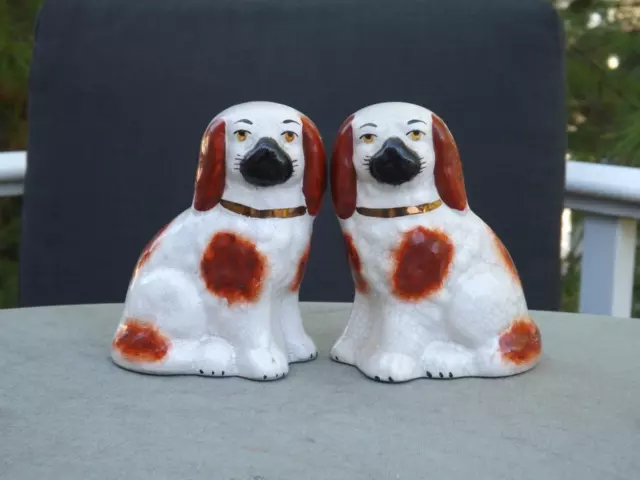 Paar Staffordshire Spaniel Dogs Rot & Weiß 4 " Hoch Mint Zustand