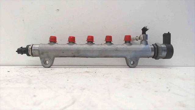 0445214111 rampa iniezione per KIA CEED FASTBACK 1.6 CRDI 90 314002A410 332102