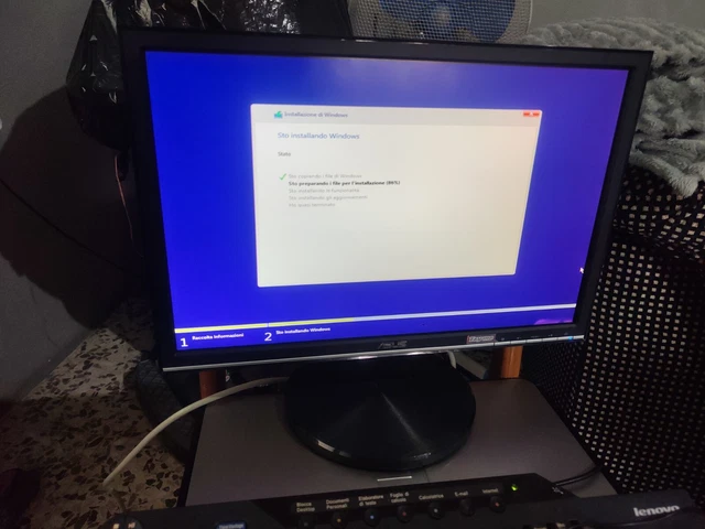 Monitor Per Computer Fisso ASUS 19" VGA LCD HD