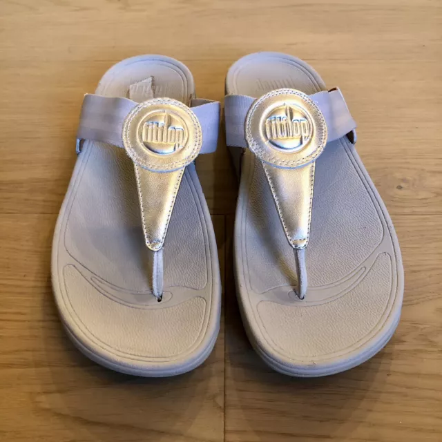Fitflop Walkstar Silver Women’s Thong Sandals Size 10