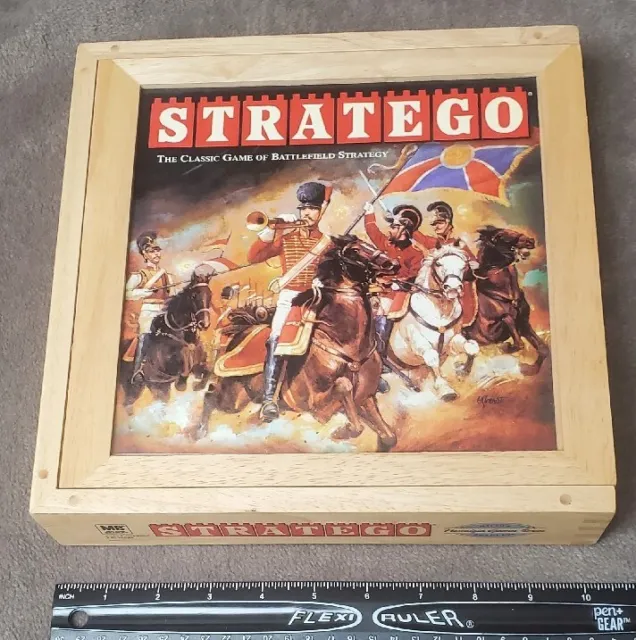 STRATEGO Board Game Wooden Box/Case Case Nostalgia Edition Milton Bradley 2002