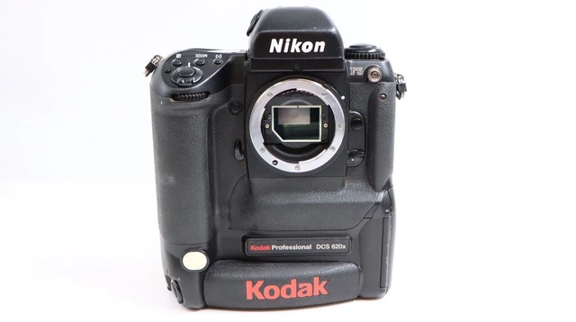 Appareil Photo Argentique Nikon F5 – 35 Mm, Noir, Japon, Très Bon état
