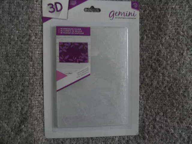 Gemini 7 x 5 3D Decorative Holly Embossing  Folders By Crafters Companion -