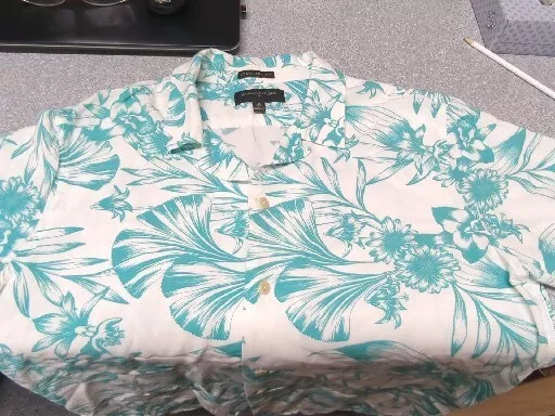 Banana Republic Womens Size M Blouse Beautiful Tropical Teal White Floral Print