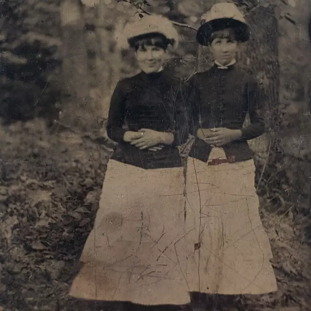 Empowered Young Women Tintype c1870 Antique 1/6 Plate Photo Ladies Girls A880