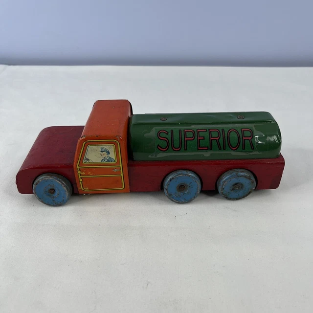 VINTAGE 1940S SUPERIOR Oil Gas Co. Tanker Truck Wood & Tin Litho Toy