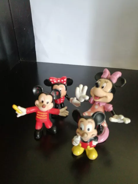 Lot De Figurines Mickey Et Minnie