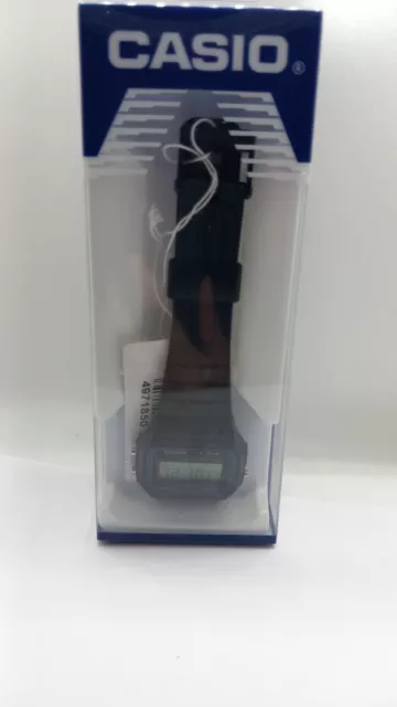 Casio Classic Digital Watch with Resin Strap in Black  F-91W