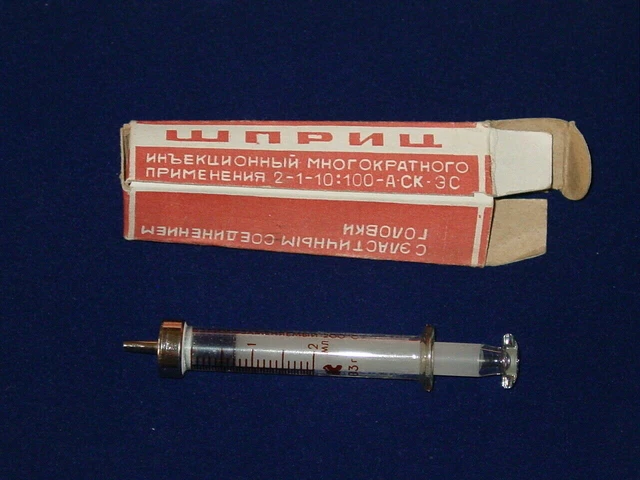 2 ml Glasspritze Wiederverwendbare Medizin in Box Vintage UdSSR 1983 Jahr 2