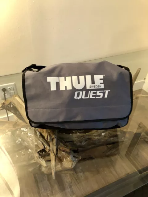 Thule Sweden Quest Large Black Duffle Gear Bag 40 x 32 Roof Top Soft Car Carrier