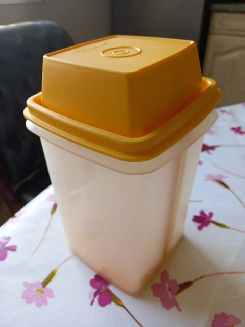 Lot De 3 Boîtes Tupperware Vintage Jaunes - Pots à Cornichons Et Condiments