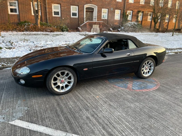 2001 JAGUAR XKR 4,0 V8 Supercharged  CABRIO   SCHWARZ verzollt versteuert TOP