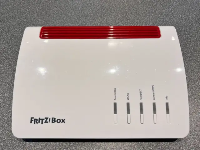 AVM Fritz!Box 7590 MA, (V)DSL Router WAN/Glasfaser, 20002784, TOP-Zustand