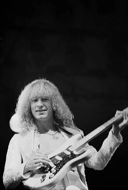 GUITARIST DONNIE DACUS Performing With Chicago Old Music Photo EUR 6,62