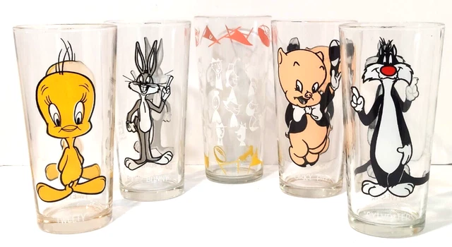 Vintage 1973 Looney Tunes Pepsi Collectors Series Glasses Lot of 4 +1 RARE Glass