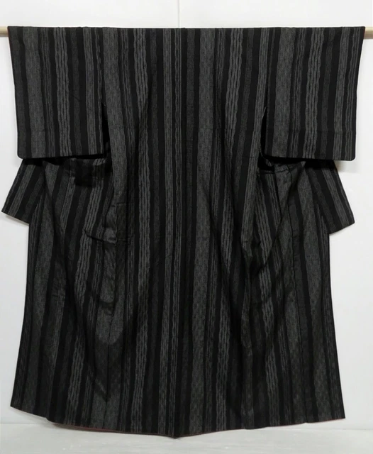 0524N10z970 Vintage Japanese Kimono Silk TSUMUGI Black