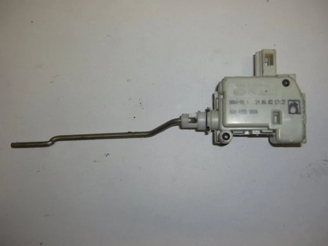 SMART FORTWO 450 STELLMOTOR ENTRIEGELUNG HECKKLAPPE 0004955V004 EUR 12 