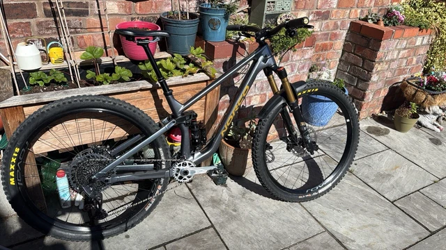 On One Pompetamine 650b CHARGE DUSTER MEDIUM Mens Hardtail Bike