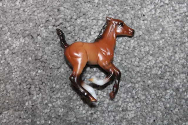 Retired Breyer Horse Stablemate #5886 Mystery Surprise Dun Cantering Foal G2