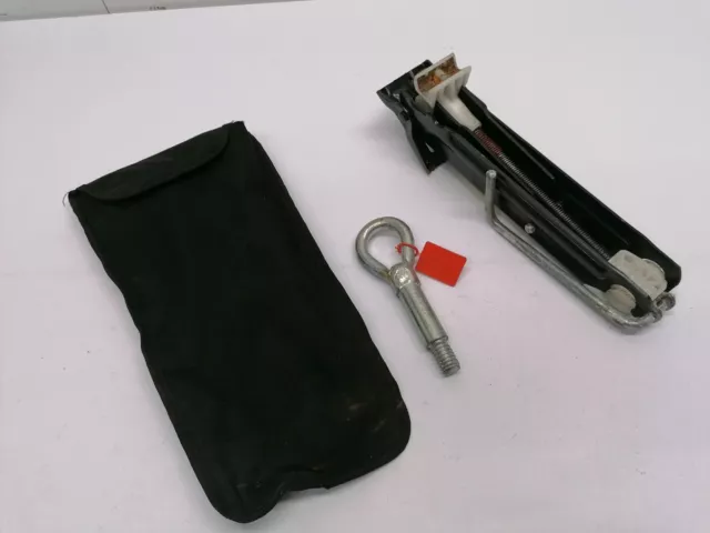 Opel Corsa C - Sollevatore carrello utensile di bordo 24437084 (18)