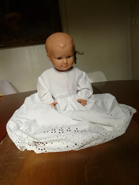 Linge ancien robe de baptême dentelle broderie anglaise coton