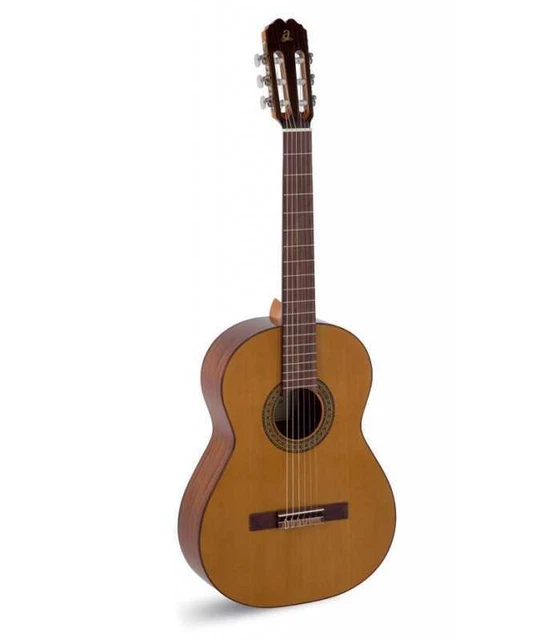 Guitare Classique Admira A1 Cèdre Massif / Acajou Naturel Brillant