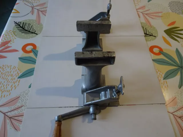 Étau de menuisier « maison » 1 / (DIY : Homemade Carpenter's vise