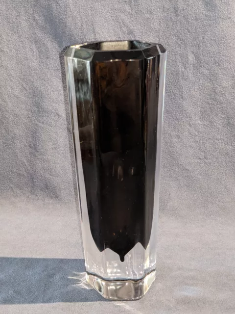 Stunning Skruf Bengt Edenfalk Sweden Art Glass Tall Vase Black No chip or crack