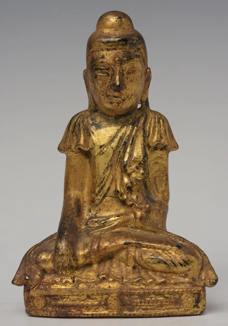 19th Century, Mandalay, Antique Burmese Wooden Seated Lotus Buddha