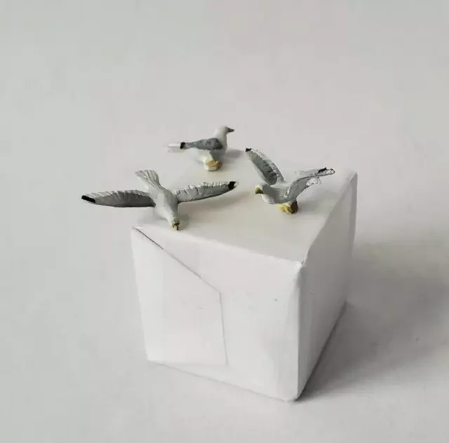 Arttista #1566 - Three (3) Sea Gulls  - O Scale Animals - Model Trains - NEW